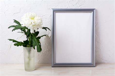 Download White frame mockup with chrysanthemum in vase